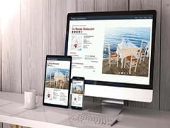 Maquette-site-internet-comptatible-smartphone-tablette-ordinateur.